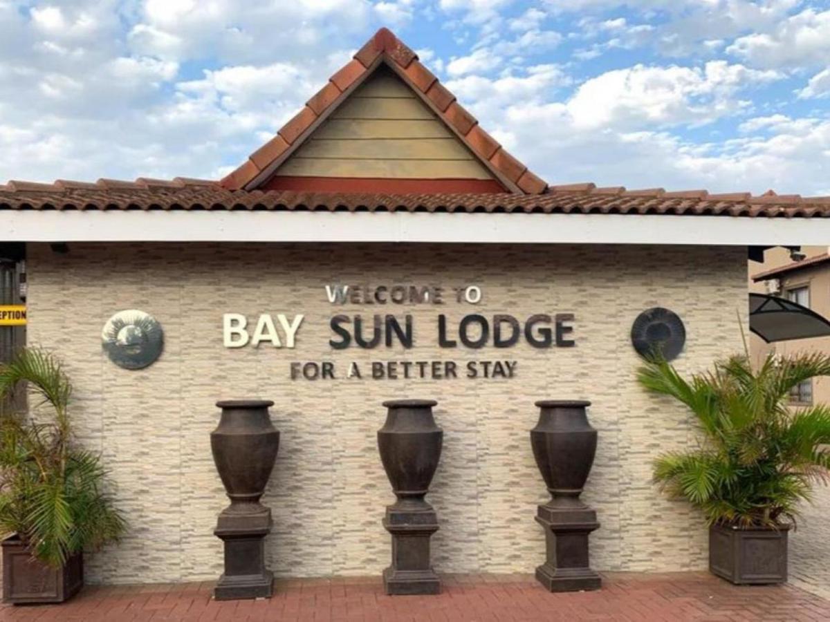 Bay Sun Lodge Richards Bay Exterior photo